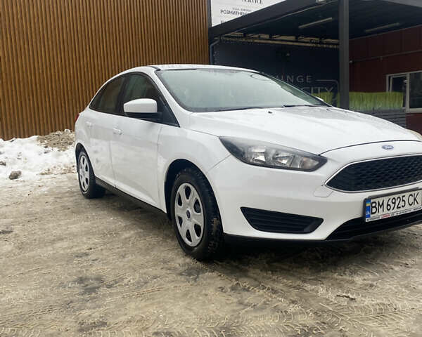 Белый Форд Фокус, объемом двигателя 2 л и пробегом 106 тыс. км за 7800 $, фото 1 на Automoto.ua