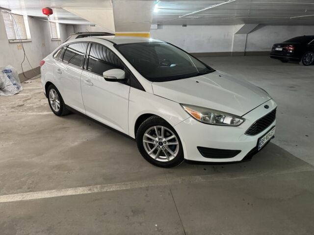 Белый Форд Фокус, объемом двигателя 1 л и пробегом 88 тыс. км за 10600 $, фото 1 на Automoto.ua