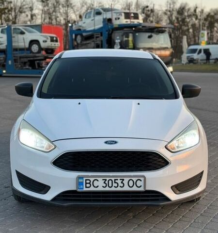 Белый Форд Фокус, объемом двигателя 2 л и пробегом 145 тыс. км за 9300 $, фото 1 на Automoto.ua