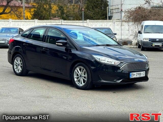 Білий Форд Фокус, об'ємом двигуна 2 л та пробігом 233 тис. км за 8777 $, фото 1 на Automoto.ua