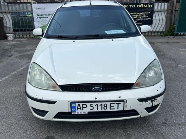 Белый Форд Фокус, объемом двигателя 1.6 л и пробегом 471 тыс. км за 3200 $, фото 1 на Automoto.ua