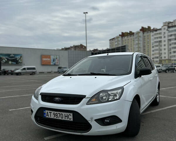 Форд Фокус 2009 у Івано-Франківську на Automoto.ua Білий Форд Фокус, об'ємом двигуна 1.6 л та пробігом 241 тис. км за 5100 $, фото 1 на Automoto.ua