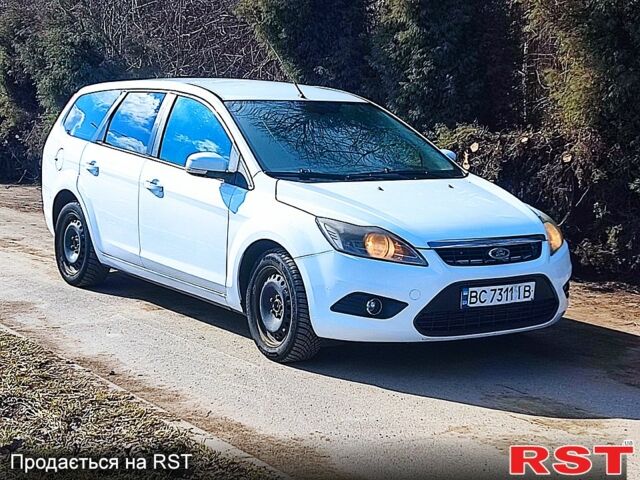 Білий Форд Фокус, об'ємом двигуна 1.8 л та пробігом 292 тис. км за 5300 $, фото 1 на Automoto.ua