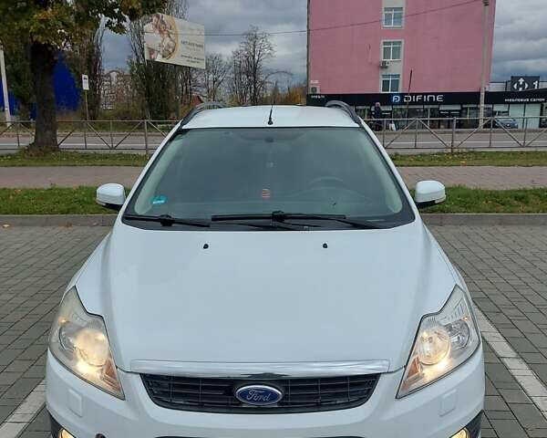 Форд Фокус 2009 в Хмельницком на Automoto.ua Белый Форд Фокус, объемом двигателя 1.6 л и пробегом 250 тыс. км за 5250 $, фото 1 на Automoto.ua