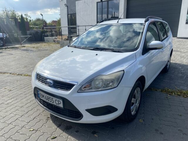 Білий Форд Фокус, об'ємом двигуна 1.6 л та пробігом 249 тис. км за 5500 $, фото 1 на Automoto.ua