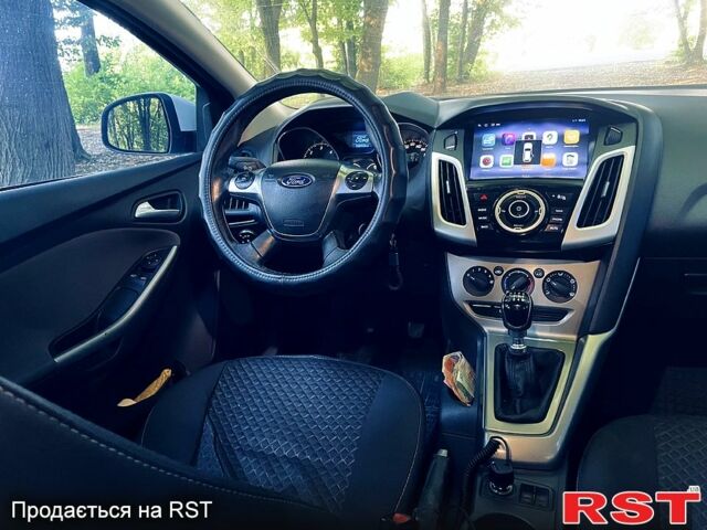 Белый Форд Фокус, объемом двигателя 1.6 л и пробегом 288 тыс. км за 6800 $, фото 1 на Automoto.ua