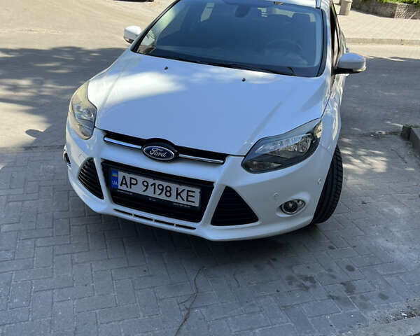 Белый Форд Фокус, объемом двигателя 1.6 л и пробегом 134 тыс. км за 7500 $, фото 1 на Automoto.ua
