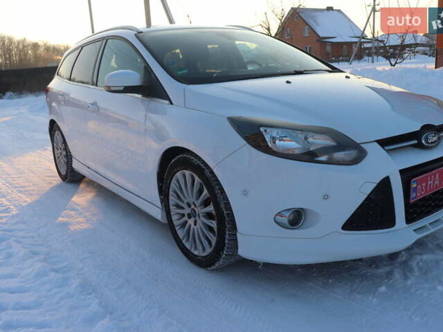 Білий Форд Фокус, об'ємом двигуна 1 л та пробігом 112 тис. км за 7200 $, фото 1 на Automoto.ua