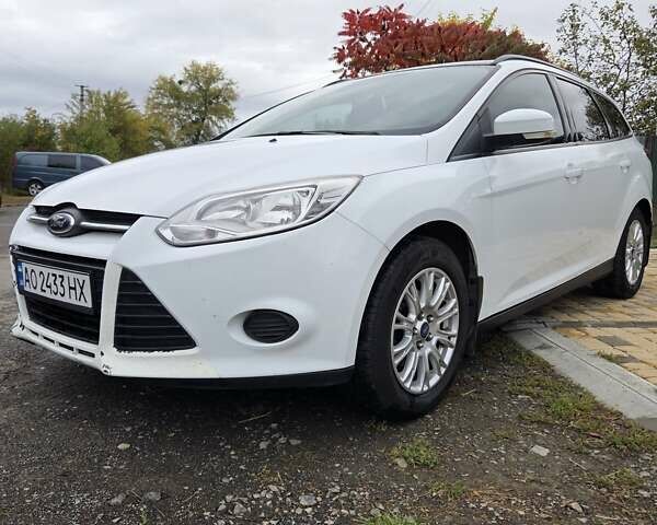 Білий Форд Фокус, об'ємом двигуна 1 л та пробігом 260 тис. км за 6450 $, фото 1 на Automoto.ua