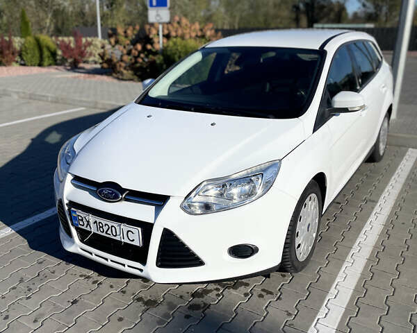 Білий Форд Фокус, об'ємом двигуна 1.6 л та пробігом 268 тис. км за 6800 $, фото 1 на Automoto.ua