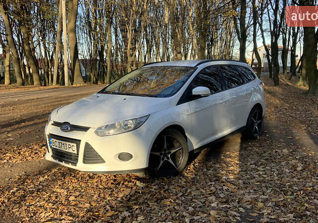 Форд Фокус 2013 у Львові на Automoto.ua Білий Форд Фокус, об'ємом двигуна 1.6 л та пробігом 247 тис. км за 6500 $, фото 1 на Automoto.ua
