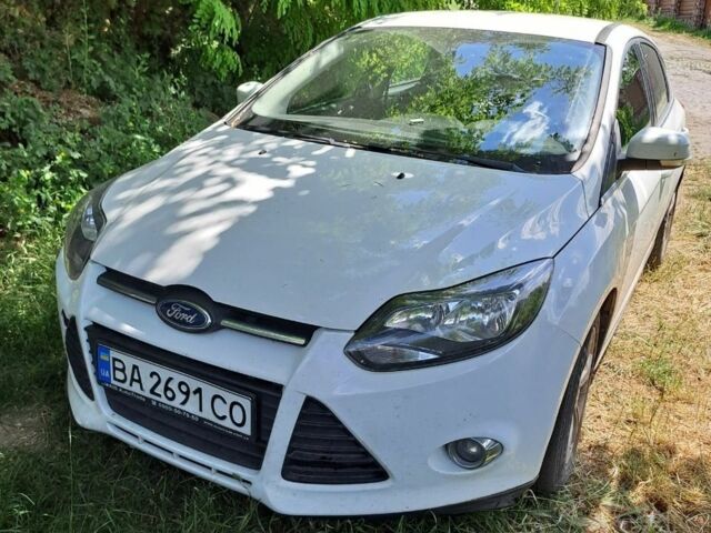 Белый Форд Фокус, объемом двигателя 1 л и пробегом 202 тыс. км за 6500 $, фото 1 на Automoto.ua