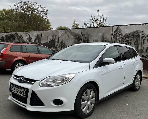 Білий Форд Фокус, об'ємом двигуна 1.56 л та пробігом 378 тис. км за 7300 $, фото 1 на Automoto.ua