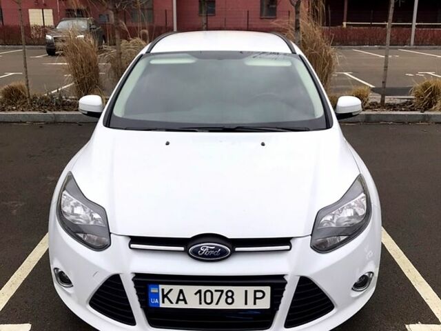 Белый Форд Фокус, объемом двигателя 1 л и пробегом 139 тыс. км за 7300 $, фото 1 на Automoto.ua