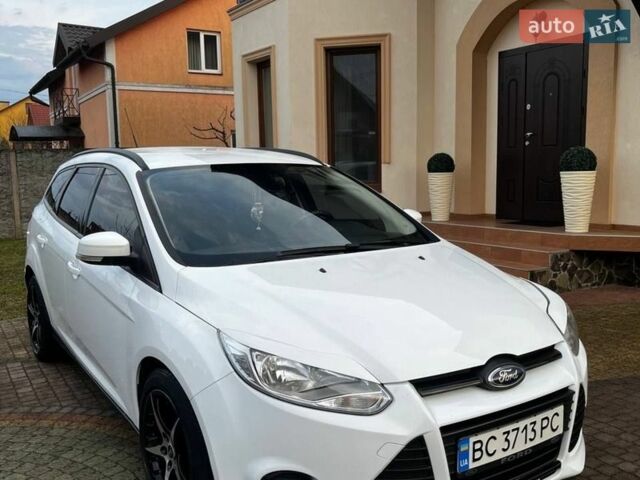 Белый Форд Фокус, объемом двигателя 1.56 л и пробегом 247 тыс. км за 7750 $, фото 1 на Automoto.ua