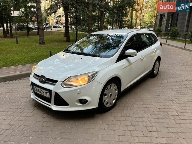Білий Форд Фокус, об'ємом двигуна 1.56 л та пробігом 346 тис. км за 5999 $, фото 1 на Automoto.ua
