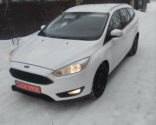 Білий Форд Фокус, об'ємом двигуна 1.5 л та пробігом 245 тис. км за 9500 $, фото 1 на Automoto.ua