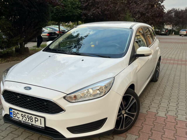 Білий Форд Фокус, об'ємом двигуна 1.56 л та пробігом 193 тис. км за 8900 $, фото 1 на Automoto.ua