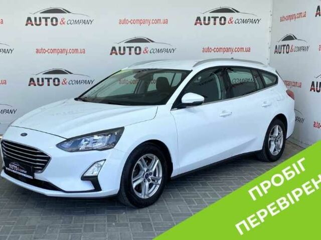 Белый Форд Фокус, объемом двигателя 1.5 л и пробегом 194 тыс. км за 13950 $, фото 1 на Automoto.ua