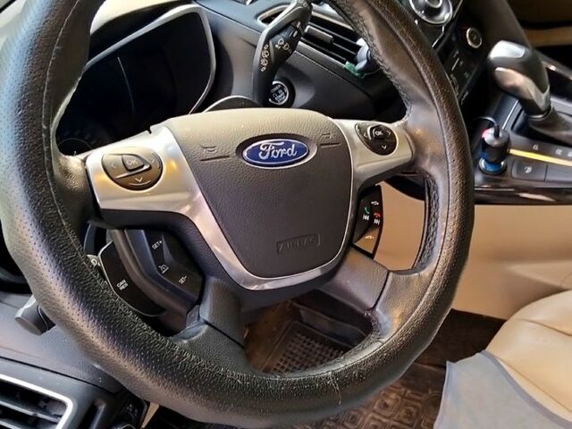 Бежевий Форд Фокус, об'ємом двигуна 100 л та пробігом 42 тис. км за 9500 $, фото 1 на Automoto.ua