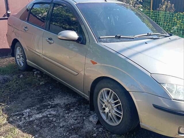 Бежевий Форд Фокус, об'ємом двигуна 1.6 л та пробігом 260 тис. км за 3090 $, фото 1 на Automoto.ua