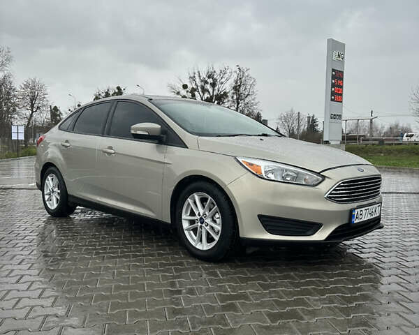 Бежевий Форд Фокус, об'ємом двигуна 2 л та пробігом 172 тис. км за 7900 $, фото 1 на Automoto.ua