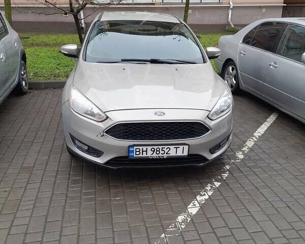 Бежевый Форд Фокус, объемом двигателя 2 л и пробегом 140 тыс. км за 8000 $, фото 1 на Automoto.ua