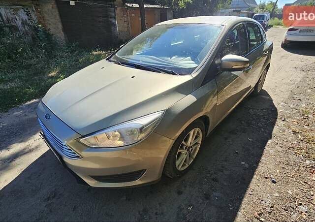 Бежевый Форд Фокус, объемом двигателя 2 л и пробегом 93 тыс. км за 5300 $, фото 1 на Automoto.ua