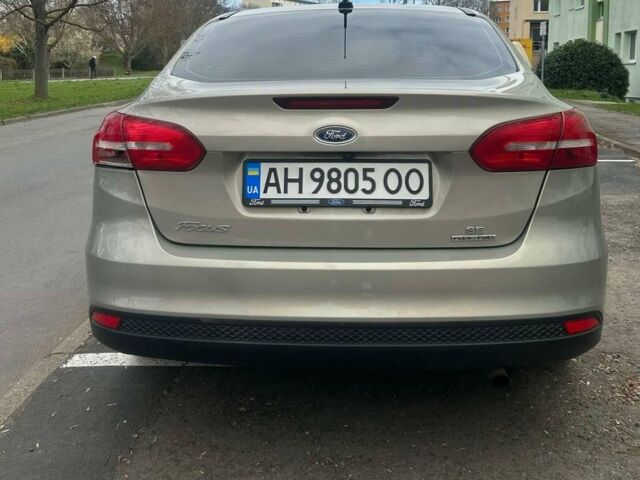 Бежевый Форд Фокус, объемом двигателя 2 л и пробегом 160 тыс. км за 7300 $, фото 1 на Automoto.ua