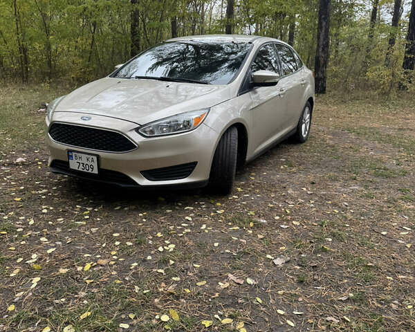 Бежевый Форд Фокус, объемом двигателя 2 л и пробегом 102 тыс. км за 9000 $, фото 1 на Automoto.ua