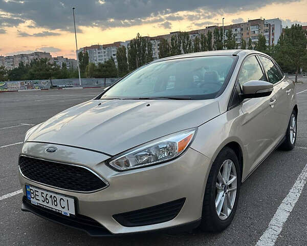 Бежевый Форд Фокус, объемом двигателя 2 л и пробегом 191 тыс. км за 7500 $, фото 1 на Automoto.ua