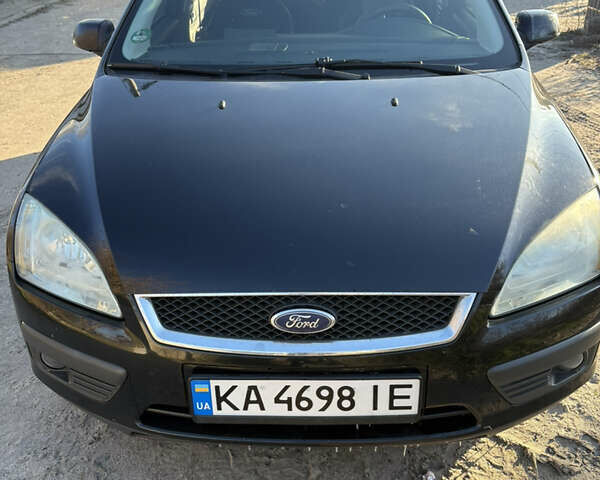 Черный Форд Фокус, объемом двигателя 1.6 л и пробегом 208 тыс. км за 5500 $, фото 1 на Automoto.ua