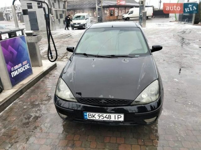 Черный Форд Фокус, объемом двигателя 2.01 л и пробегом 207 тыс. км за 2000 $, фото 1 на Automoto.ua