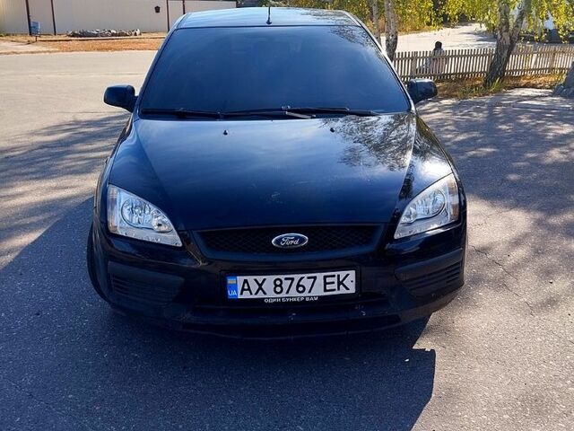 Чорний Форд Фокус, об'ємом двигуна 1.6 л та пробігом 183 тис. км за 3060 $, фото 1 на Automoto.ua