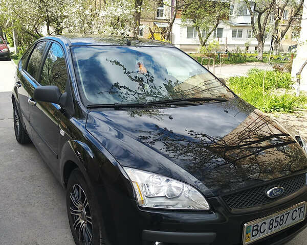 Черный Форд Фокус, объемом двигателя 1.6 л и пробегом 196 тыс. км за 4100 $, фото 1 на Automoto.ua