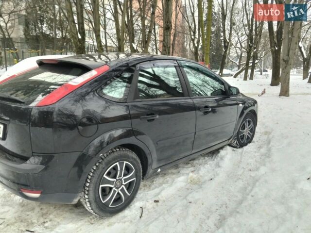 Чорний Форд Фокус, об'ємом двигуна 1.6 л та пробігом 300 тис. км за 4000 $, фото 1 на Automoto.ua
