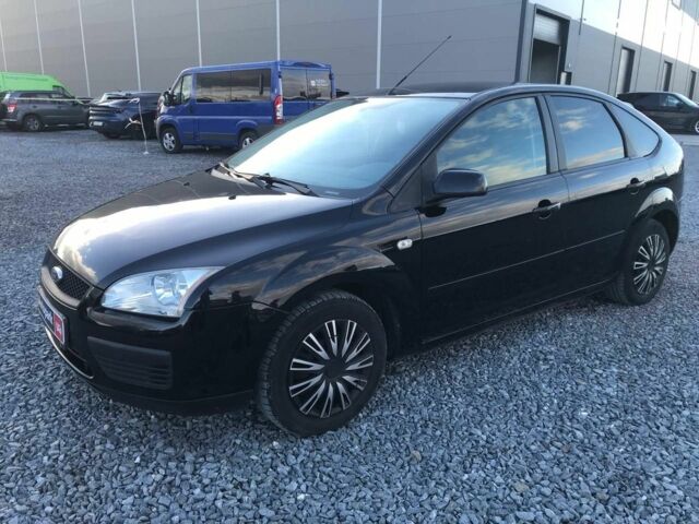 Черный Форд Фокус, объемом двигателя 1.6 л и пробегом 167 тыс. км за 5390 $, фото 1 на Automoto.ua