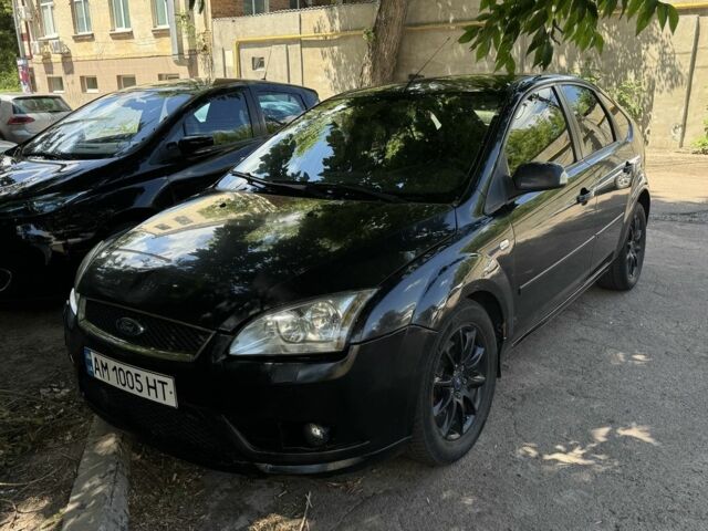 Чорний Форд Фокус, об'ємом двигуна 2 л та пробігом 240 тис. км за 3250 $, фото 1 на Automoto.ua