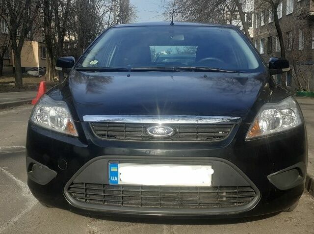 Черный Форд Фокус, объемом двигателя 1.6 л и пробегом 28 тыс. км за 8931 $, фото 1 на Automoto.ua