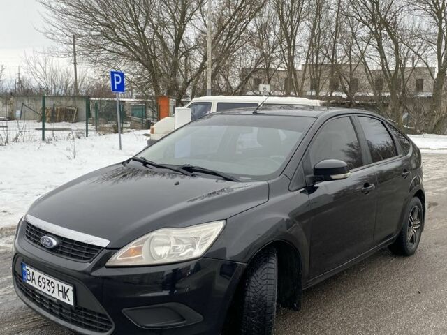 Черный Форд Фокус, объемом двигателя 1.6 л и пробегом 330 тыс. км за 5500 $, фото 1 на Automoto.ua
