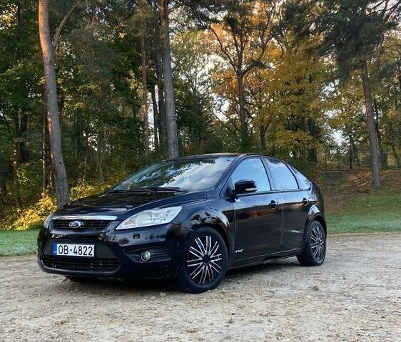 Форд Фокус 2008 у Гостомель на Automoto.ua Чорний Форд Фокус, об'ємом двигуна 1.6 л та пробігом 330 тис. км за 2100 $, фото 1 на Automoto.ua