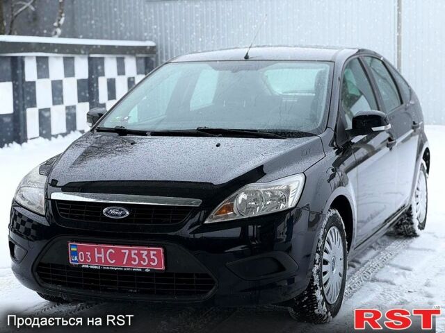 Черный Форд Фокус, объемом двигателя 1.6 л и пробегом 19200 тыс. км за 6100 $, фото 1 на Automoto.ua