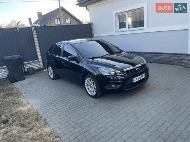 Черный Форд Фокус, объемом двигателя 1.6 л и пробегом 270 тыс. км за 5200 $, фото 1 на Automoto.ua