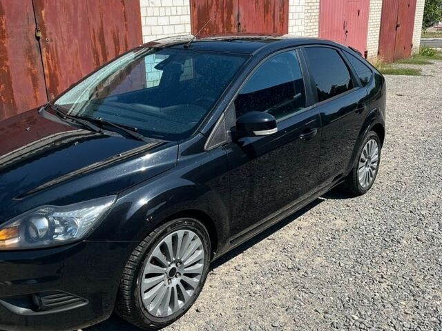 Чорний Форд Фокус, об'ємом двигуна 2 л та пробігом 252 тис. км за 6200 $, фото 1 на Automoto.ua