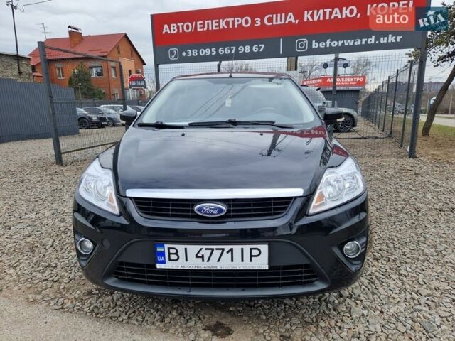 Черный Форд Фокус, объемом двигателя 1.6 л и пробегом 158 тыс. км за 5400 $, фото 1 на Automoto.ua