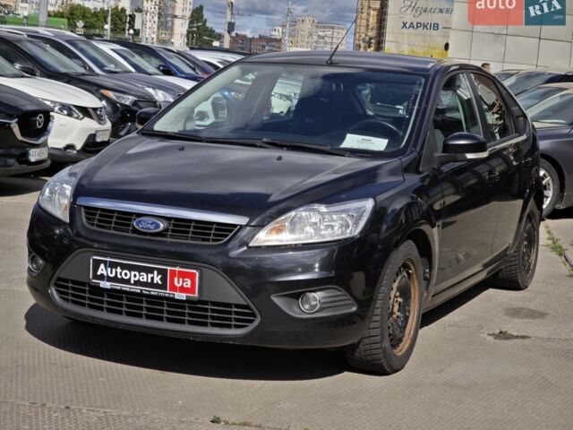 Черный Форд Фокус, объемом двигателя 1.6 л и пробегом 175 тыс. км за 6290 $, фото 1 на Automoto.ua