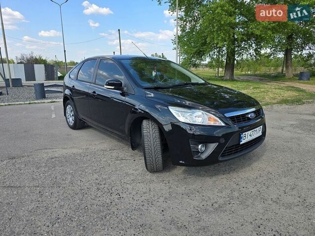 Черный Форд Фокус, объемом двигателя 1.6 л и пробегом 159 тыс. км за 5000 $, фото 1 на Automoto.ua