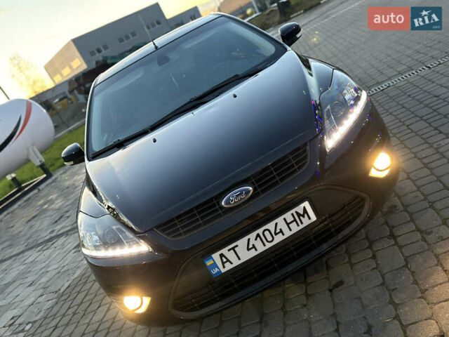 Черный Форд Фокус, объемом двигателя 1.8 л и пробегом 240 тыс. км за 5100 $, фото 1 на Automoto.ua