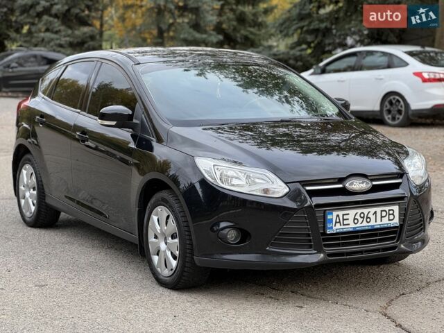 Черный Форд Фокус, объемом двигателя 1.6 л и пробегом 157 тыс. км за 5000 $, фото 1 на Automoto.ua