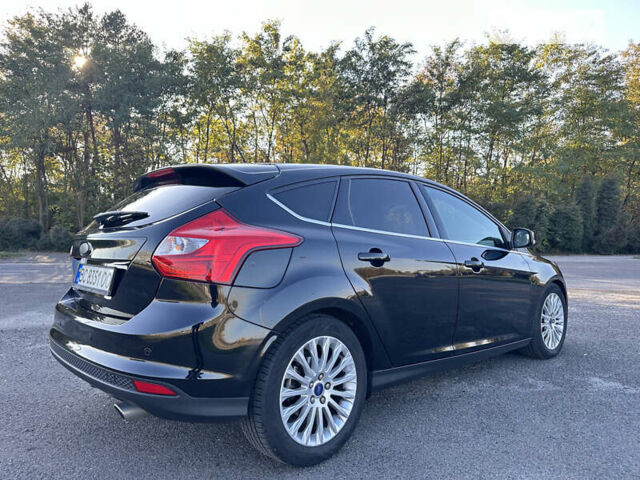 Чорний Форд Фокус, об'ємом двигуна 2 л та пробігом 214 тис. км за 7600 $, фото 1 на Automoto.ua